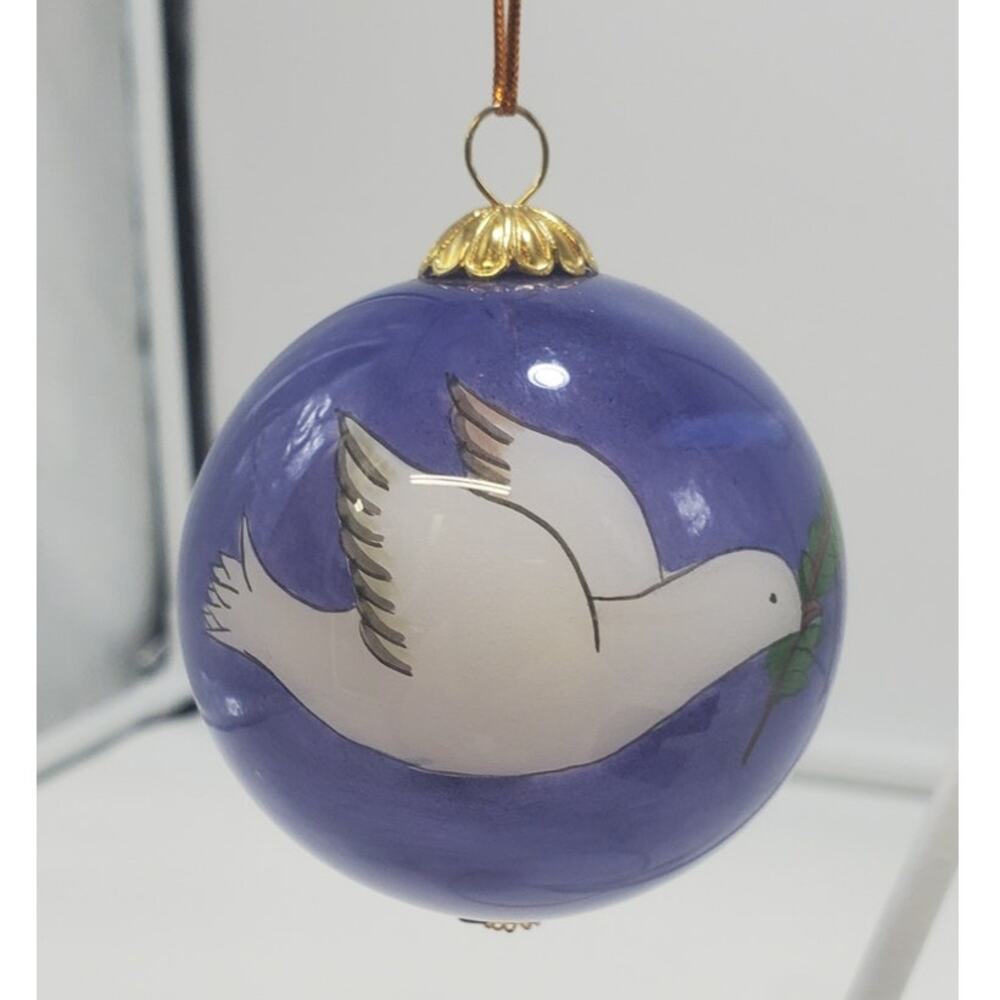 VTG Pier 1 Li Bien Peace Dove Glass Ornament Hand Painted, Silk Box, EUC